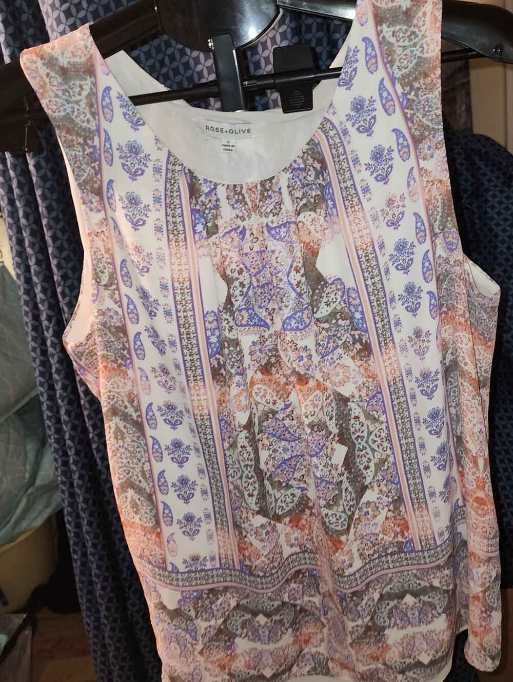 Rose + Olive Women’s L Blouse Paisley Round Neck Sleeveless